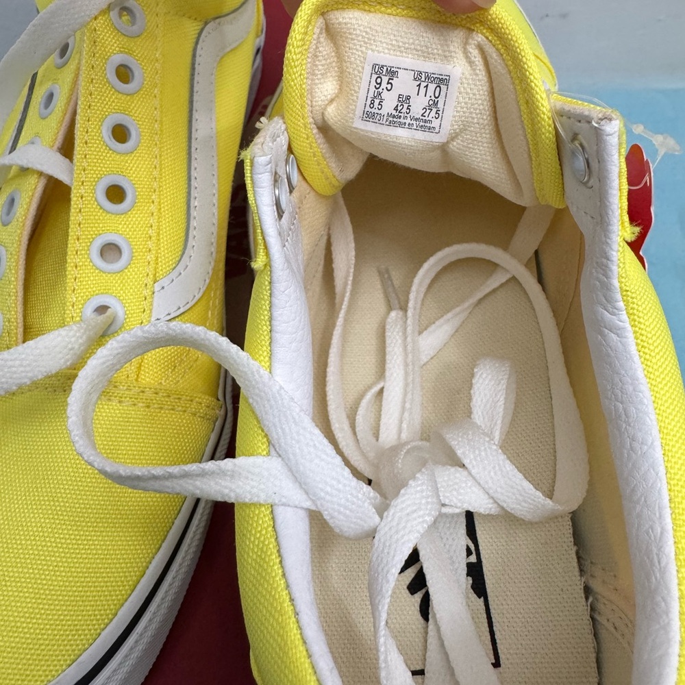 VANS OLD SKOOL New 9.5 for Men’s - Picture 7 of 8